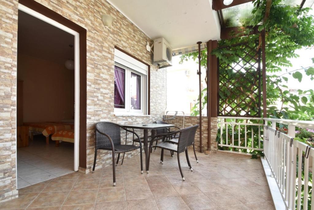 Garbis μπακάλης θεοχάρης Apartment Leptokarya (Pieria)