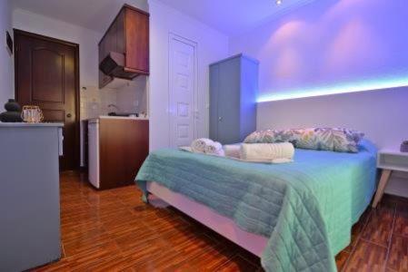 Garbis μπακάλης θεοχάρης Apartment