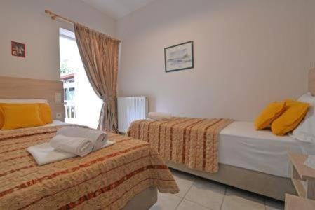 Apartment Garbis μπακάλης θεοχάρης