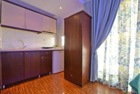 Garbis μπακάλης θεοχάρης Apartment *