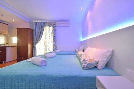 Garbis μπακάλης θεοχάρης Apartment