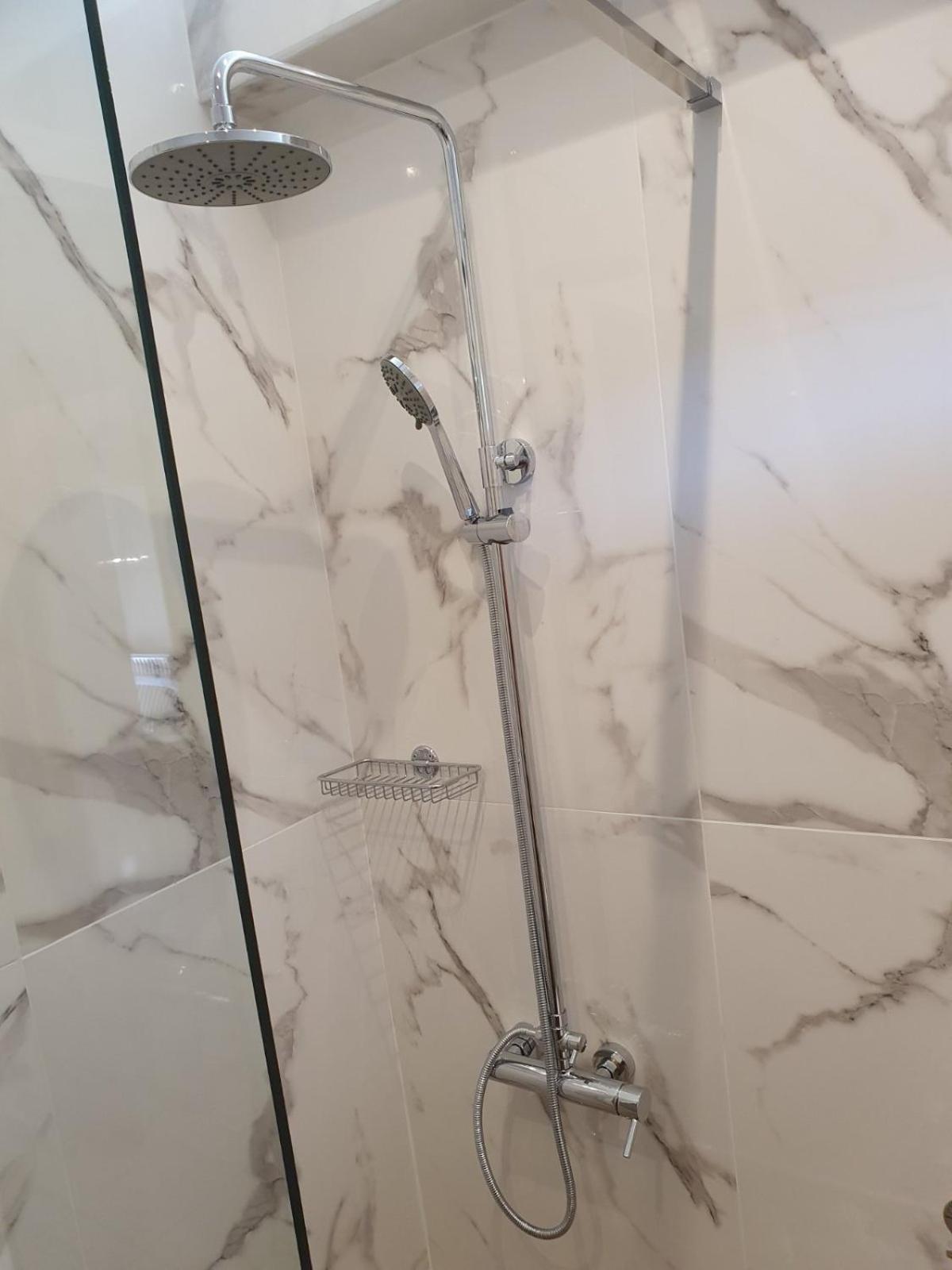 Apartment Garbis μπακάλης θεοχάρης